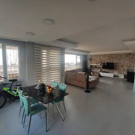 Sea & Sunset View Flat With Garden In Lara Apartment